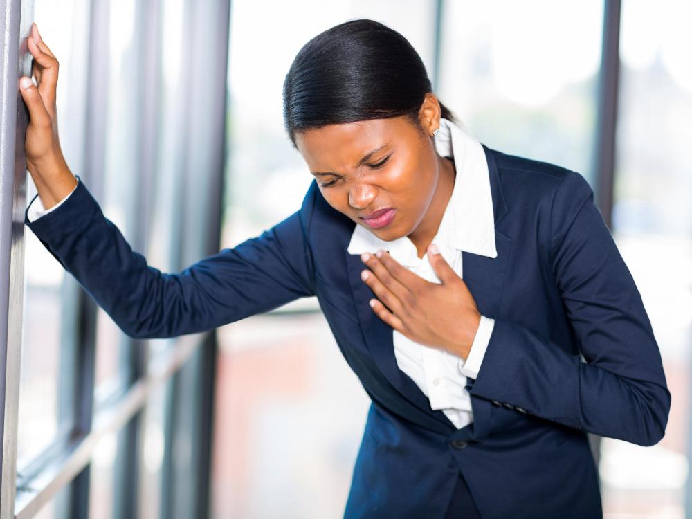 Someone having a heart attack should take traditional 325 mg aspirin rather than the low dose variety.