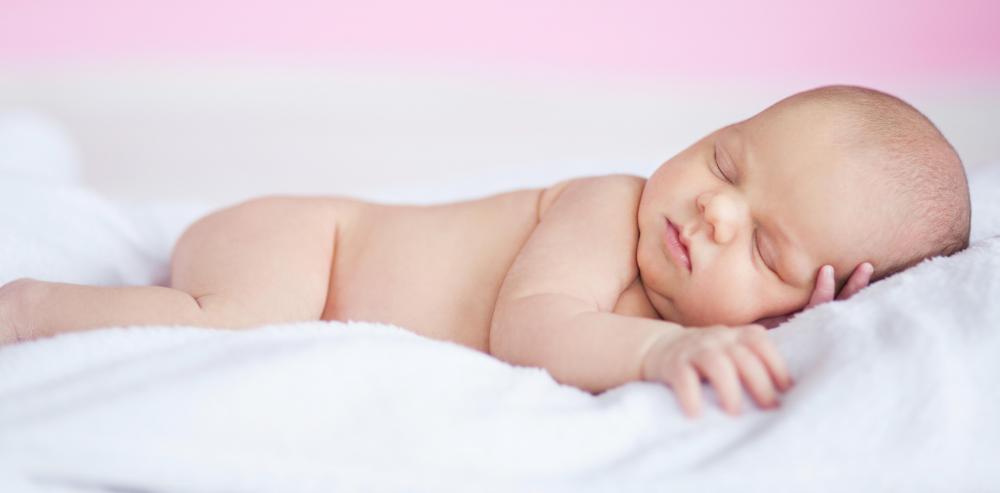 Infants with Seckel syndrome may have low birth weight.