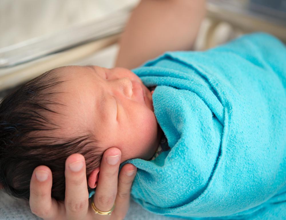 Antibodies can be transferred from mother to child through the placenta.