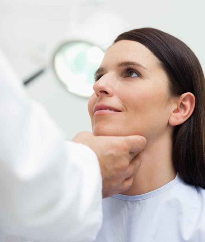 Controlled degloving is utilized in facial plastic surgery.