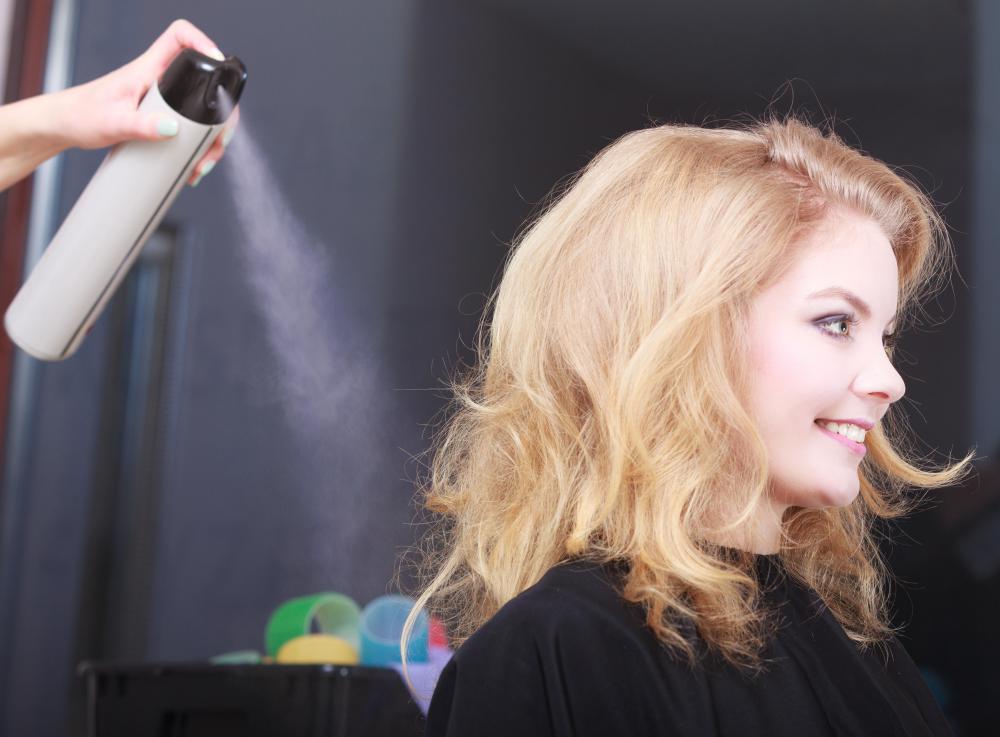 The primary ingredient in most root boosters and volumizing products is polyvinylpyrrolidone/vinyl acetate (VP/VA) copolymer.