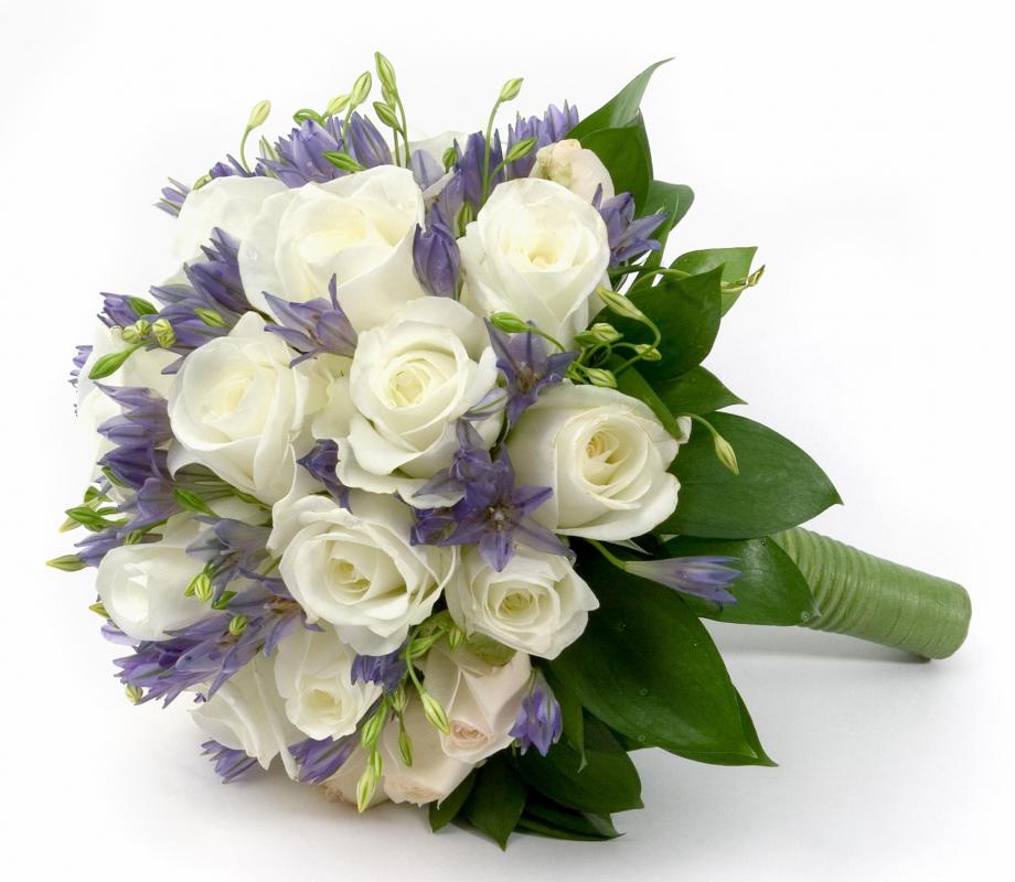 A bouquet of roses.