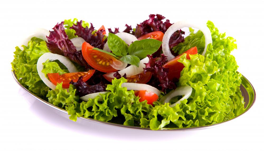 Fresh vegetables contain antioxidants, which help prevent damage from free radicals.