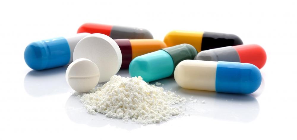 Medications may be helpful in treating moderately differentiated adenocarcinoma.