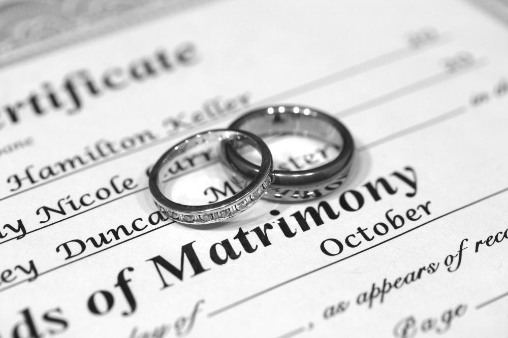 In the United States, the minimum marrying age varies by state.