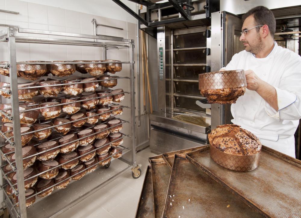 Scales calibrated for warm environments, like bakeries, may not function properly in cold environments.
