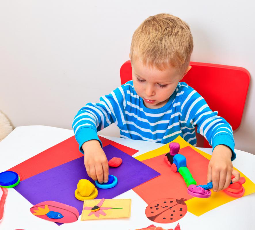 Art therapy is a form of experiential therapy that can be used to engage a small child.