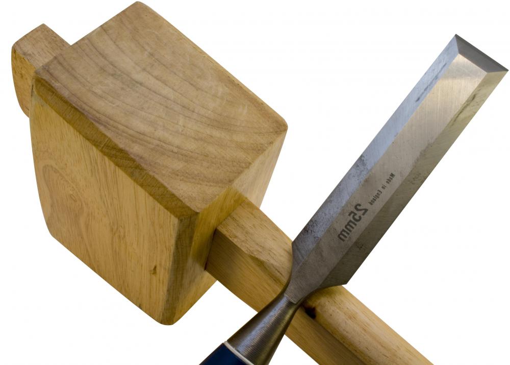Chisels are used for many types of woodcarving.