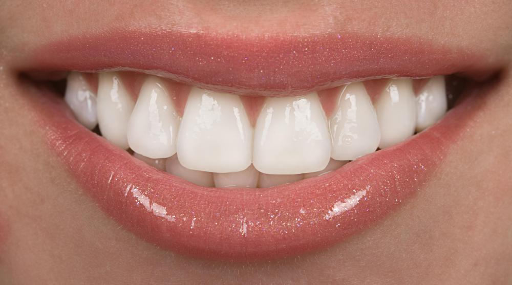 Calcium glycerophosphate may be helpful in reducing the occurrence of cavities and demineralization of teeth.