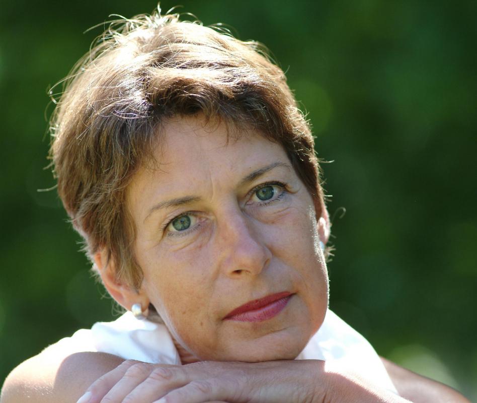 Hyperostosis frontalis interna is more prevalent in older women who are approaching menopause.