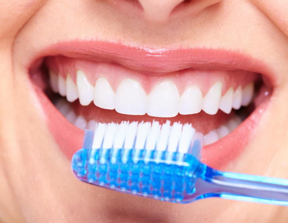 Good oral hygiene may help prevent the development of pus.