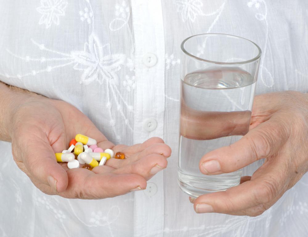 A person should drink two full glasses of water each hour for two hours following a stent removal.