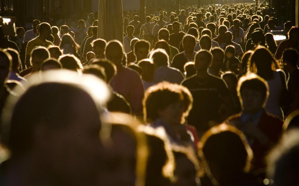 Critical psychologists often look for societal causes for psychological problems.