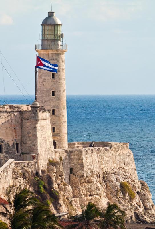 Many US tourists visit Cuba illegally.