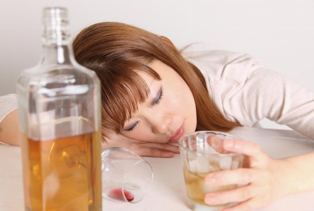 Consuming large quantities of the toxins in alcohol can lead to alcohol poisoning.