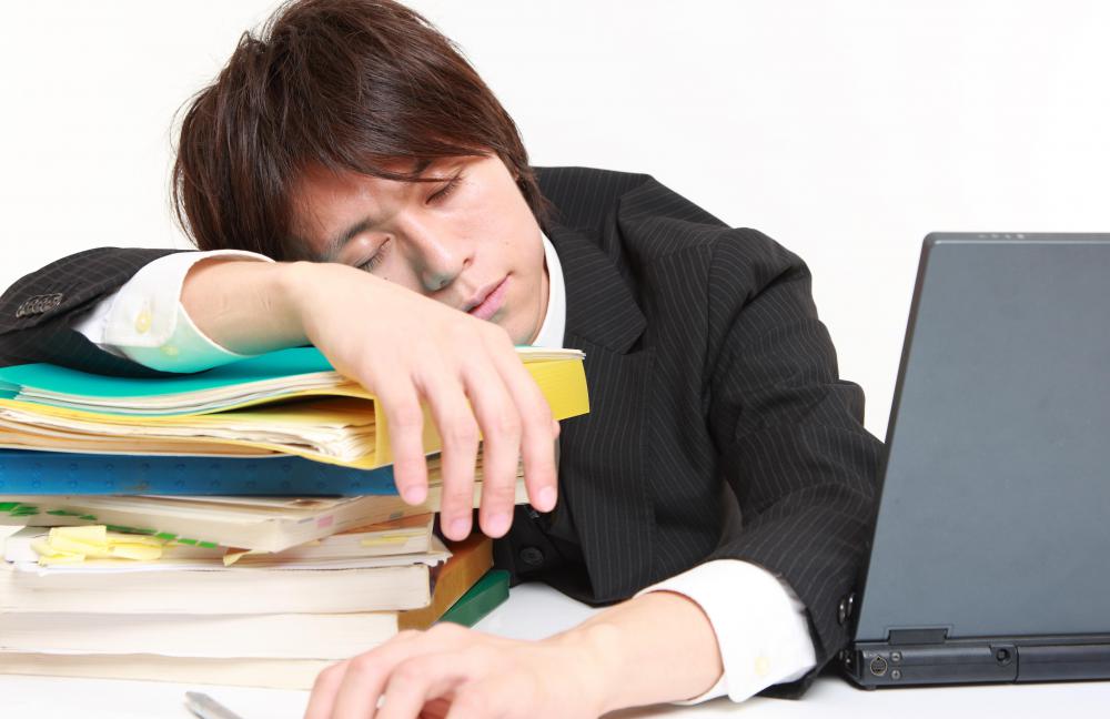 Some people have criticized the exemption system, arguing that it abridges rights and makes these employees vulnerable to exploitation.