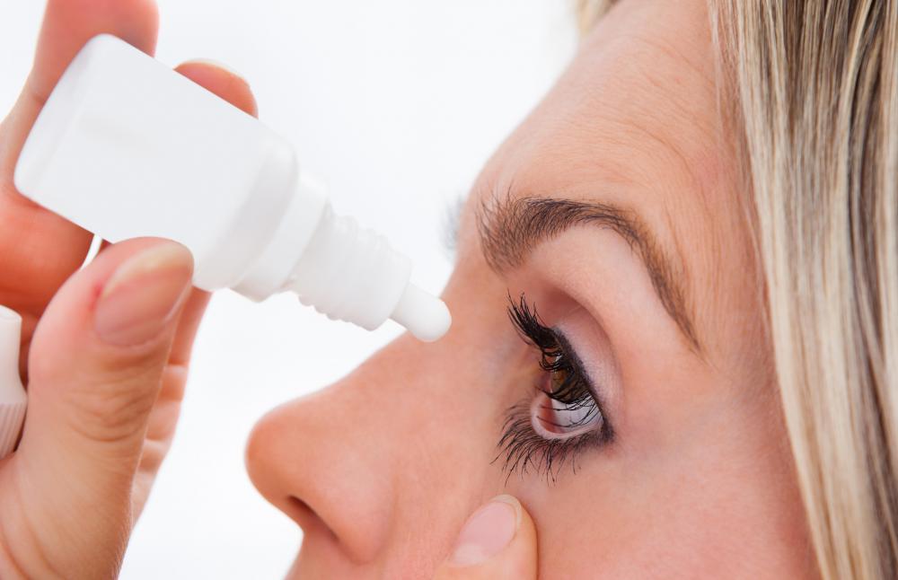 Anti-inflammatory eye drops may be prescribed by a doctor to reduce eye irritation.