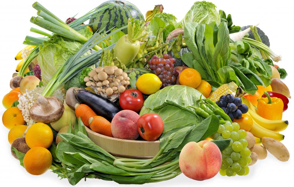 Fresh fruits and vegetables are recommended for a person on the Barrett's esophagus diet.