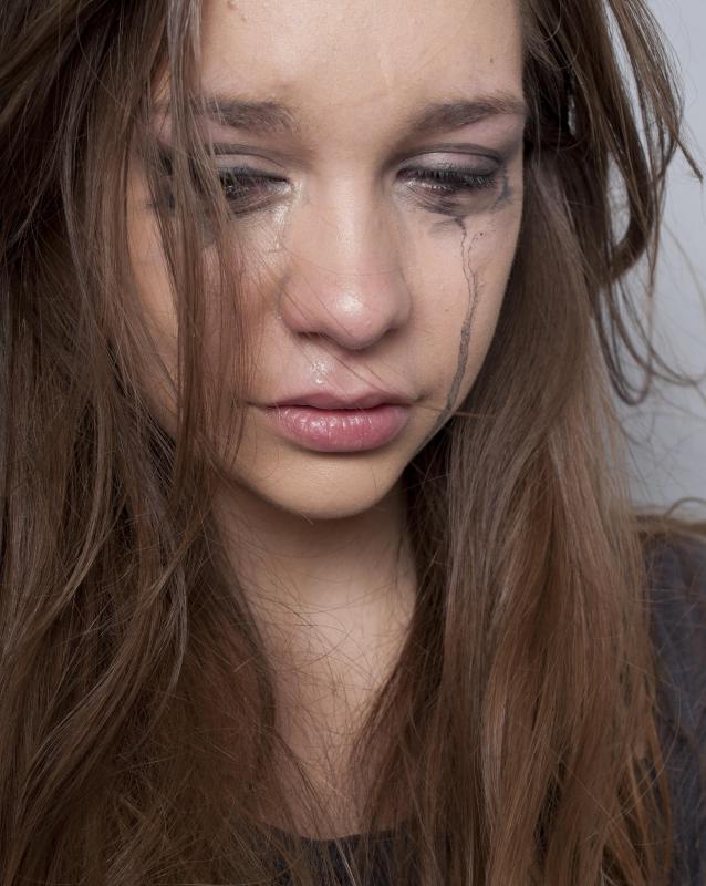 Smudge and waterproof mascara may not run as easily as other types.