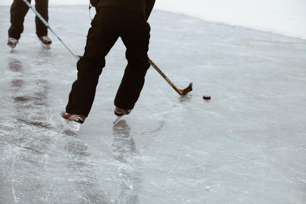 "Underwater Hockey (UWH)" gets its name from sharing numerous rules and objectives with ice hockey and field hockey.