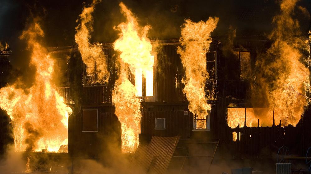 Consultants can help people determine what kind of property damage policy is best for them.