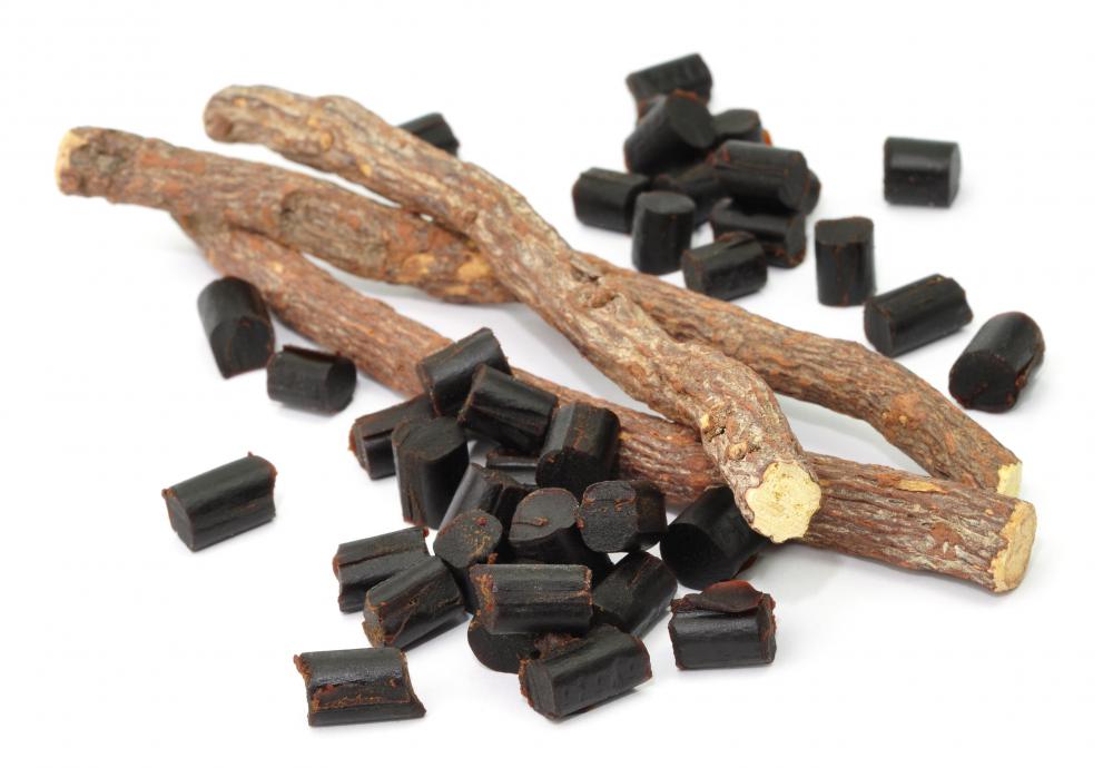 Licorice whips can be used to make letters on baby shower cakes.