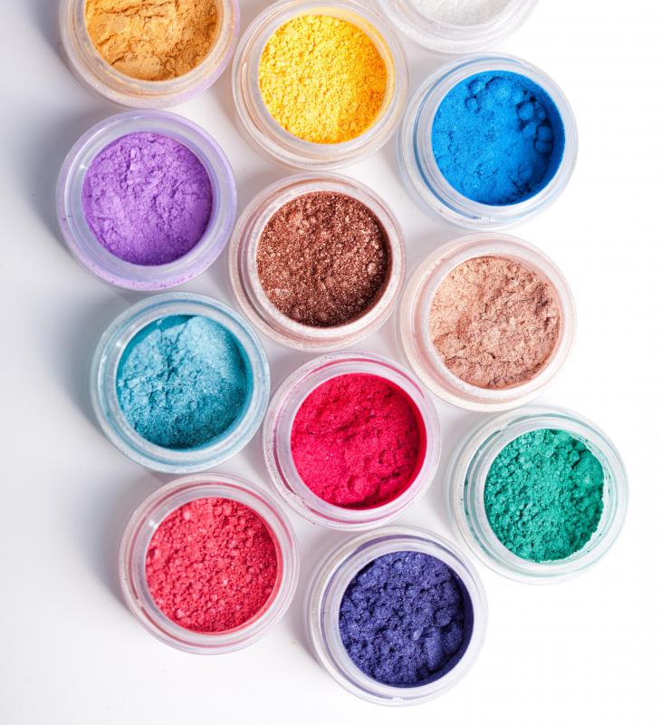 Many makeup variations exist for the face, eyes and lips.