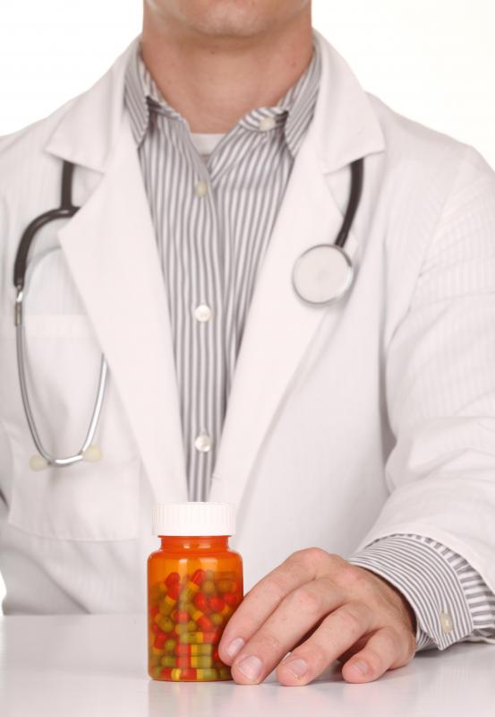 Tongue warts should always be treated by a doctor.