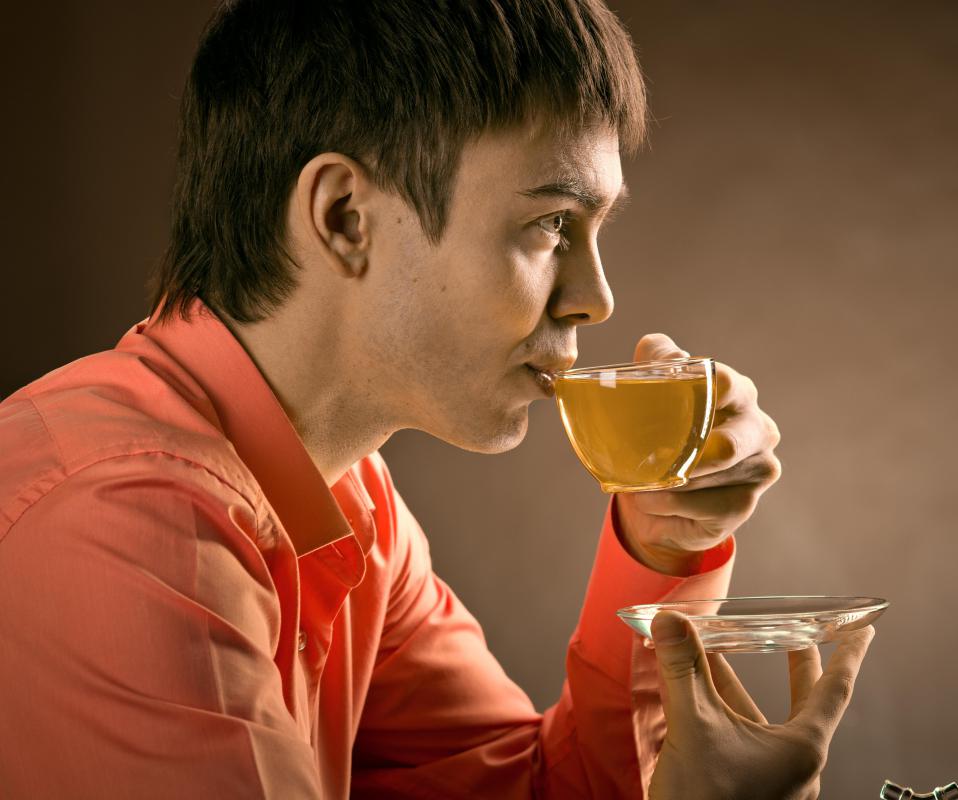 When green tea is fermented to become black tea, three different theaflavins are created.
