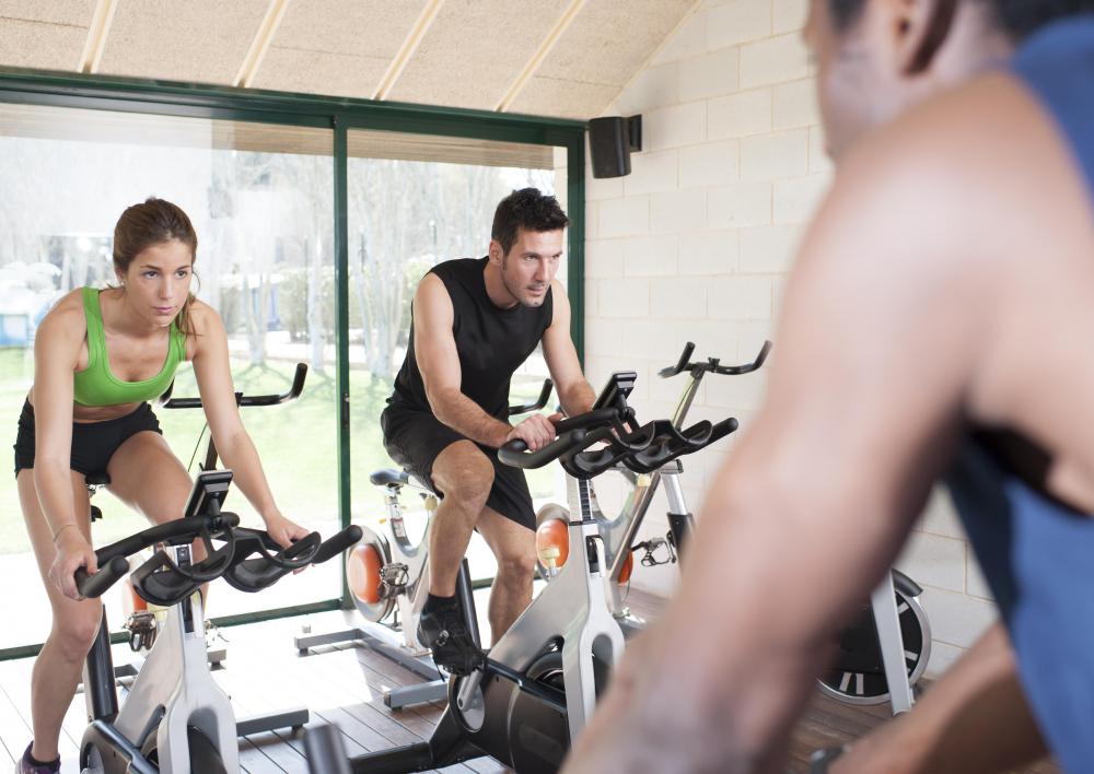 A spinning class instructor may call out visualizations for his or her students to help keep them motivated.