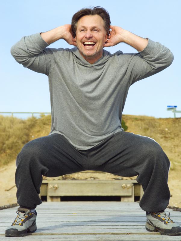 Weightless squats can be performed as a warm-up exercise.