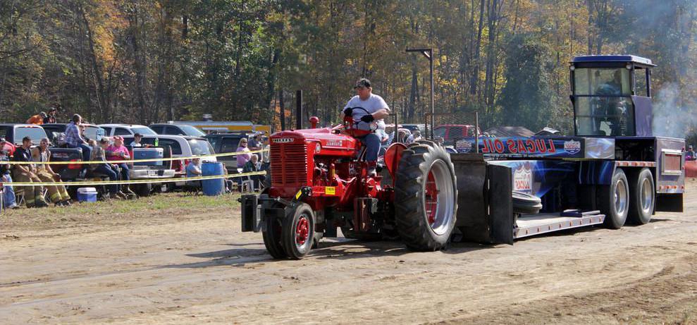 Hydrostatic transmission is most common in tractors.