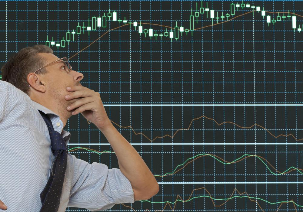 Financial consultants offer money management advice.