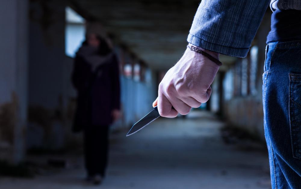 A mugging can turn ugly if the mugger has a knife or gun.