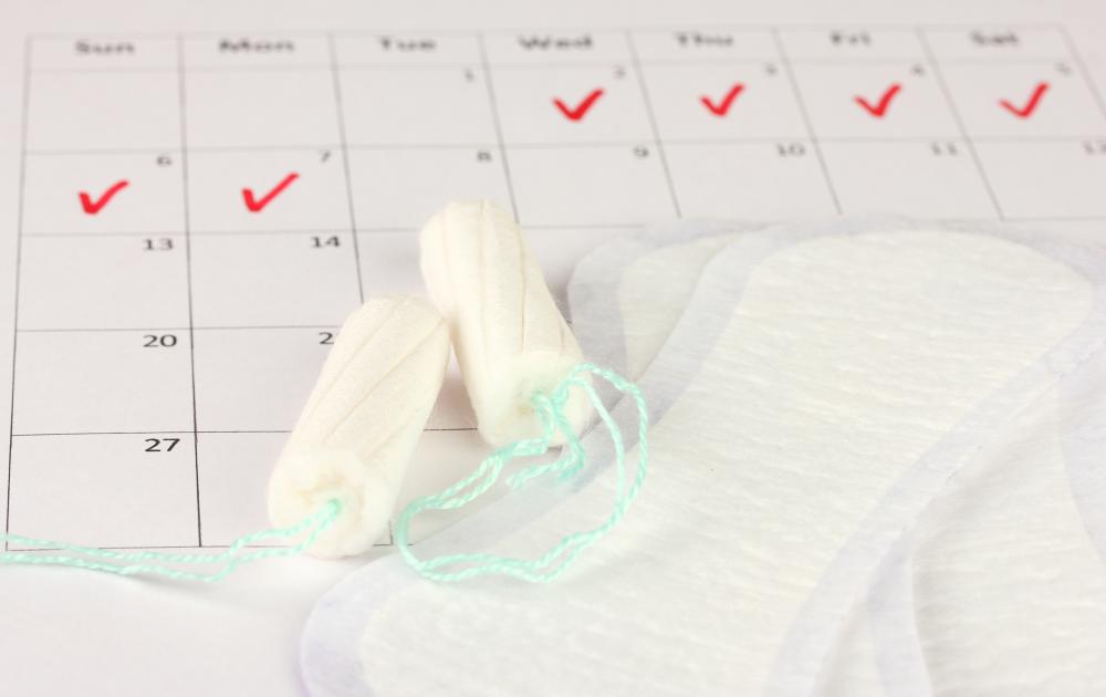 Keeping accurate track of a menstrual cycle can help determine the length of a long luteal phase.