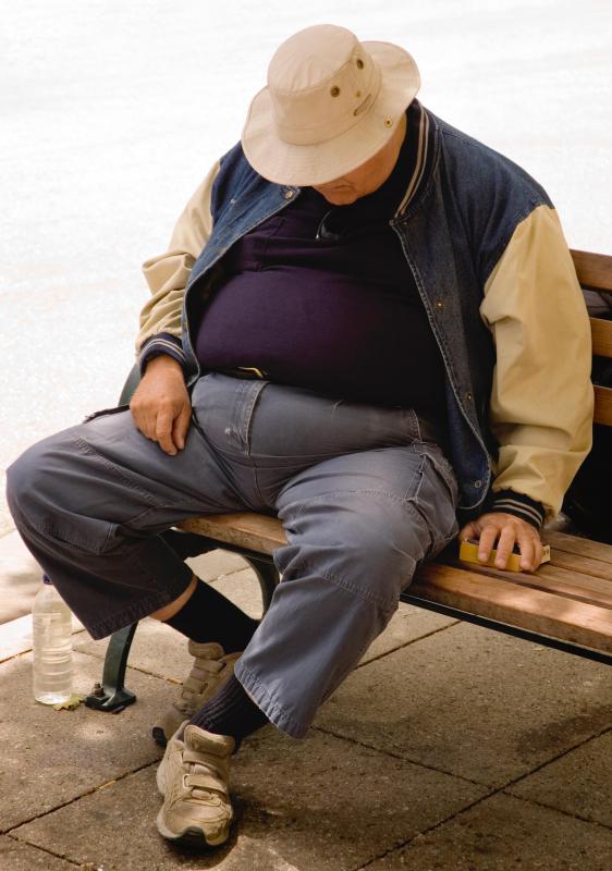 Regurgitation of the semilunar valves can lead to complications, including fatigue.