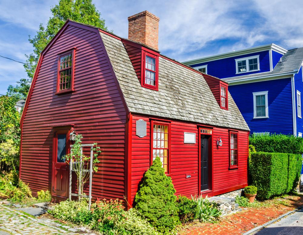 Construction architects help renovate historic homes and buildings while preserving their original character.
