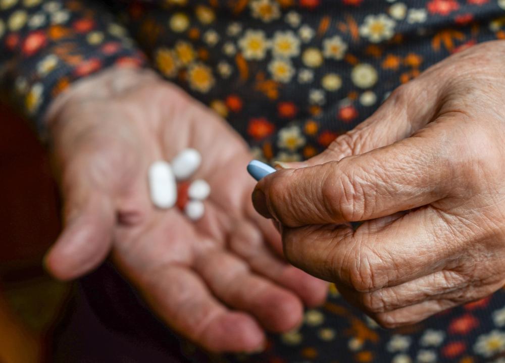 Medication may be required to treat a swollen lip.