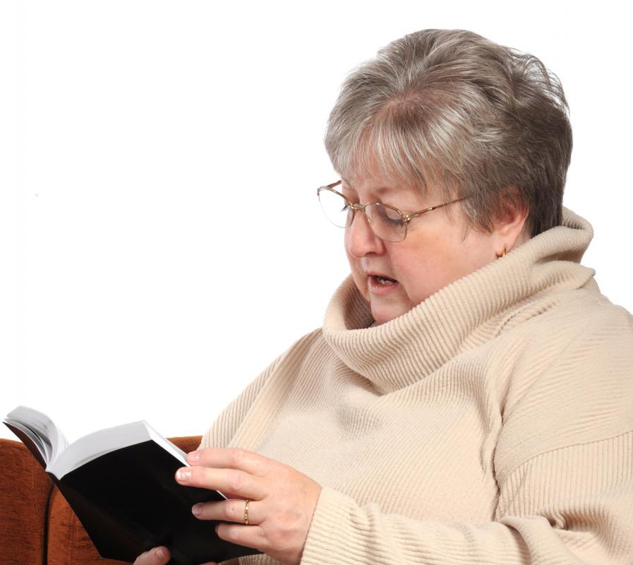Generally speaking, readers should choose the kind of reading that works best for them.