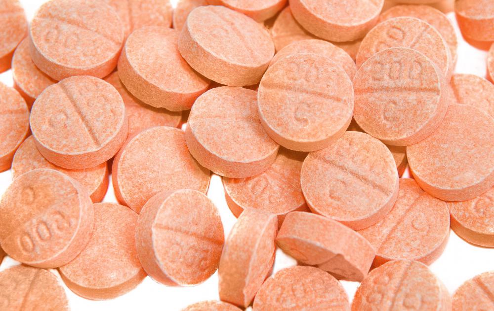 Not consuming enough vitamin C can contribute to degenerative ligament disease.