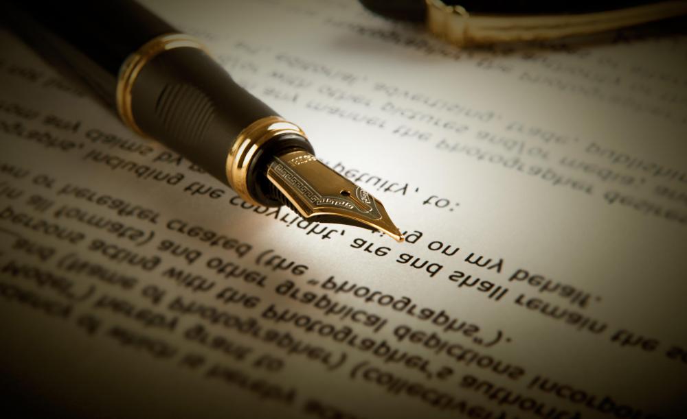 Iambic pentameter is a common rhythm found in poetry and prose.