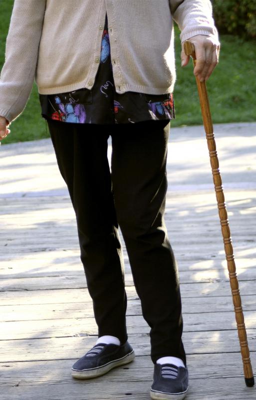 An individual with a broken toe may experience difficulty walking.