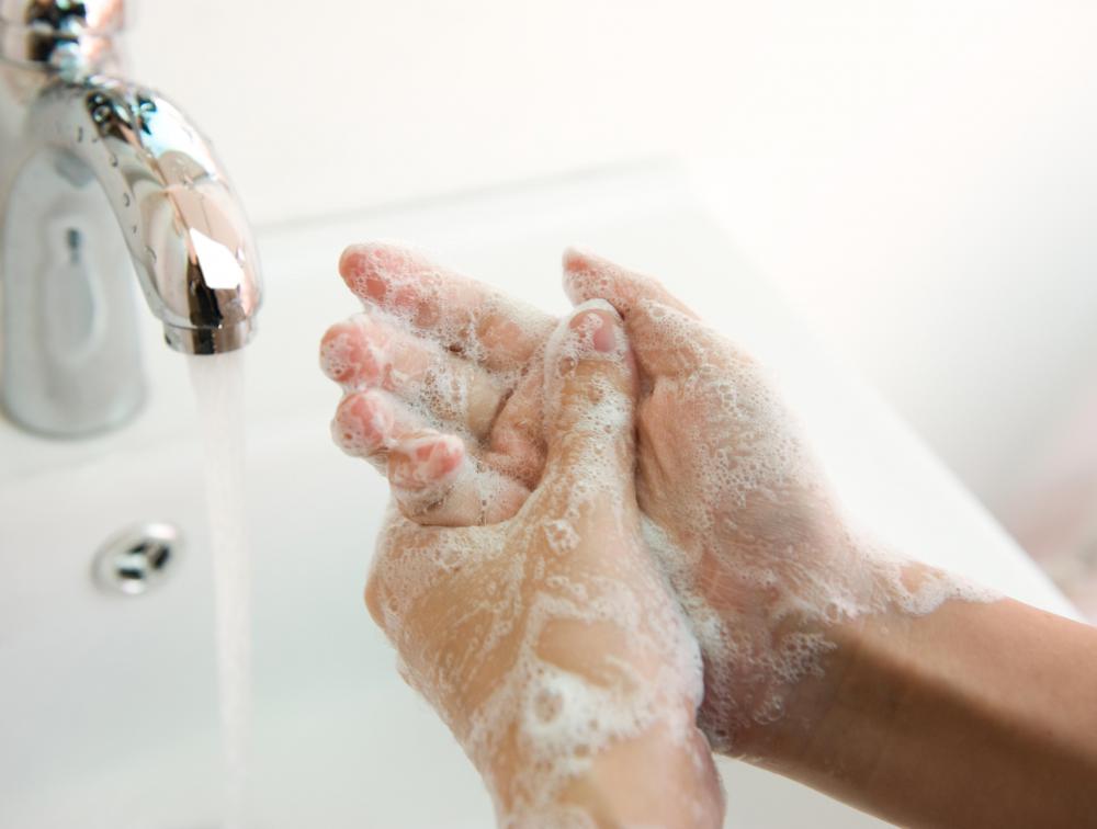 An individual should wash his or her hands before using betamethasone cream.