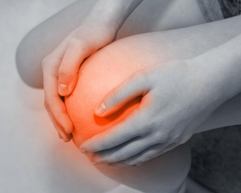 When the kneecap is forced to the outside laterally, the medial patellofemoral ligament can be abruptly stretched, resulting in a tear.