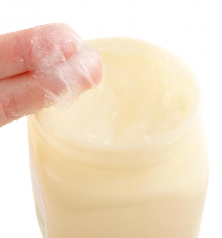 Vaseline is a therapeutic treatment for peeling hands.