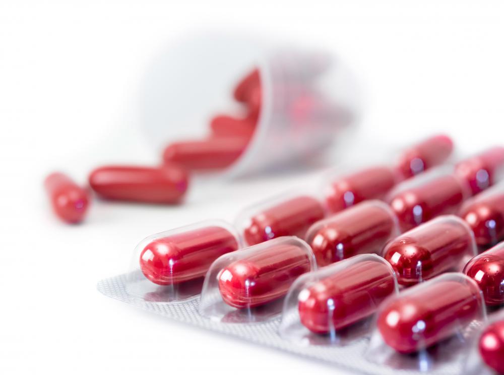 Cephalexin is often prescribed for cellulitis caused by Staphylococcus aureus.