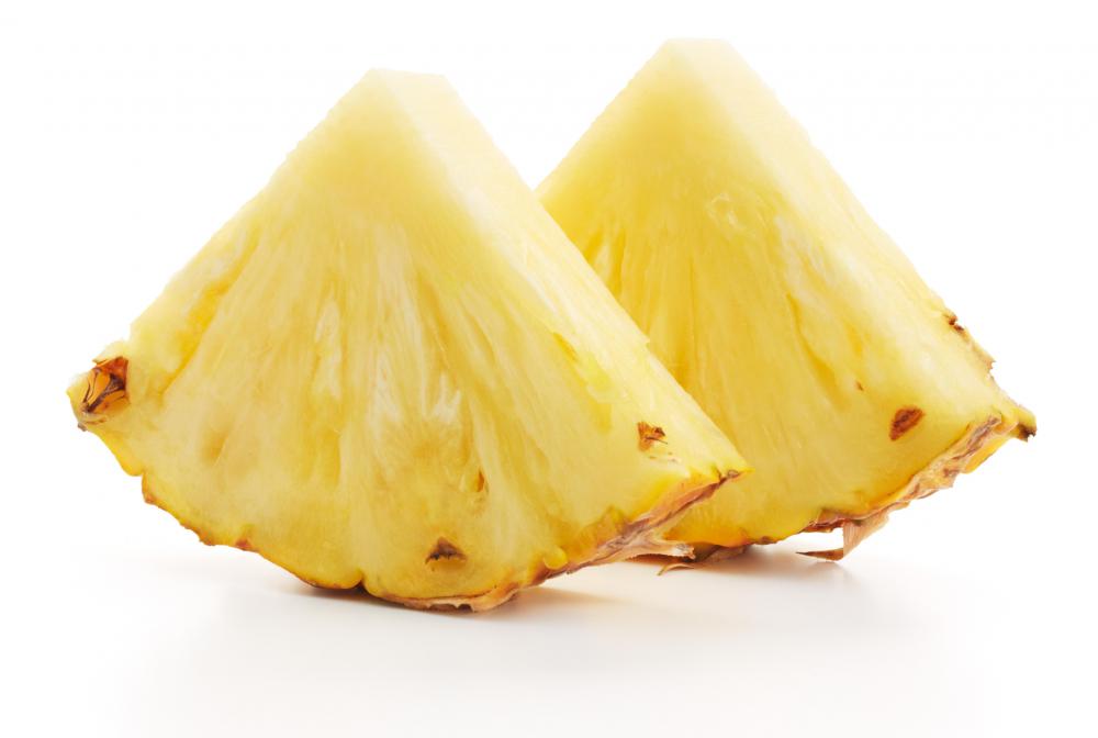 An allergic reaction to pineapple may involve itchy eyes.