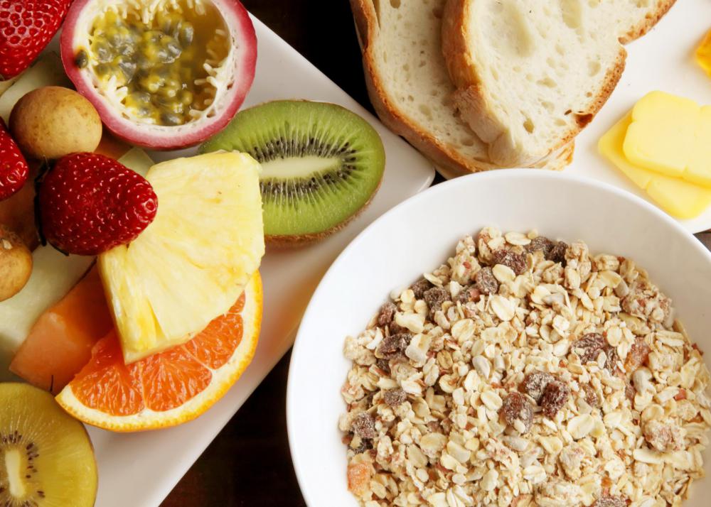 Any well-balanced diet plan should include several servings of fiber-rich grains and fresh fruits daily.