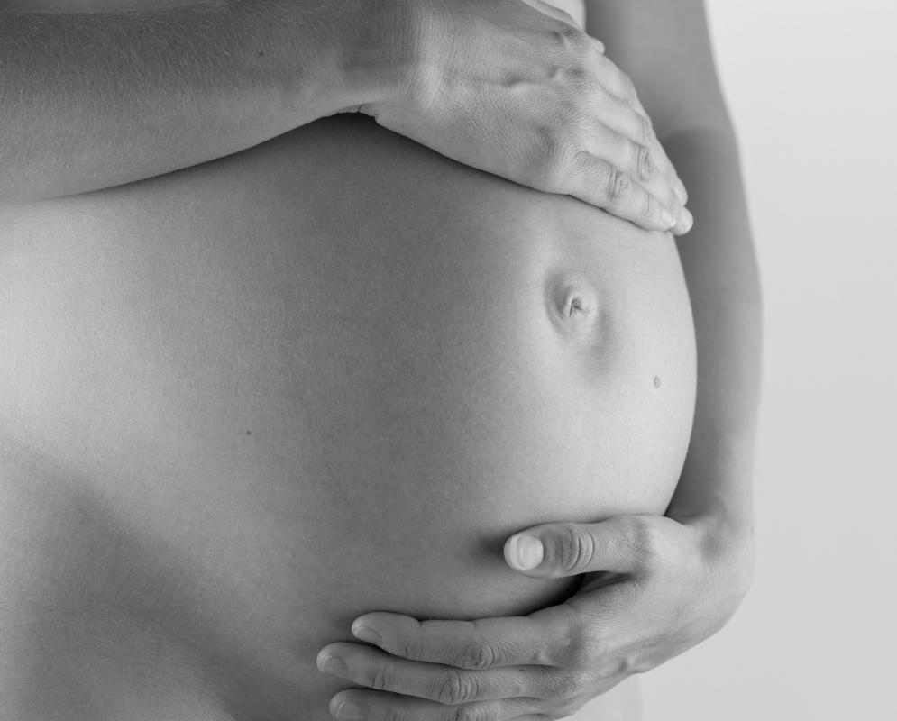Pregnant women should not take diazepam or clonazepam.