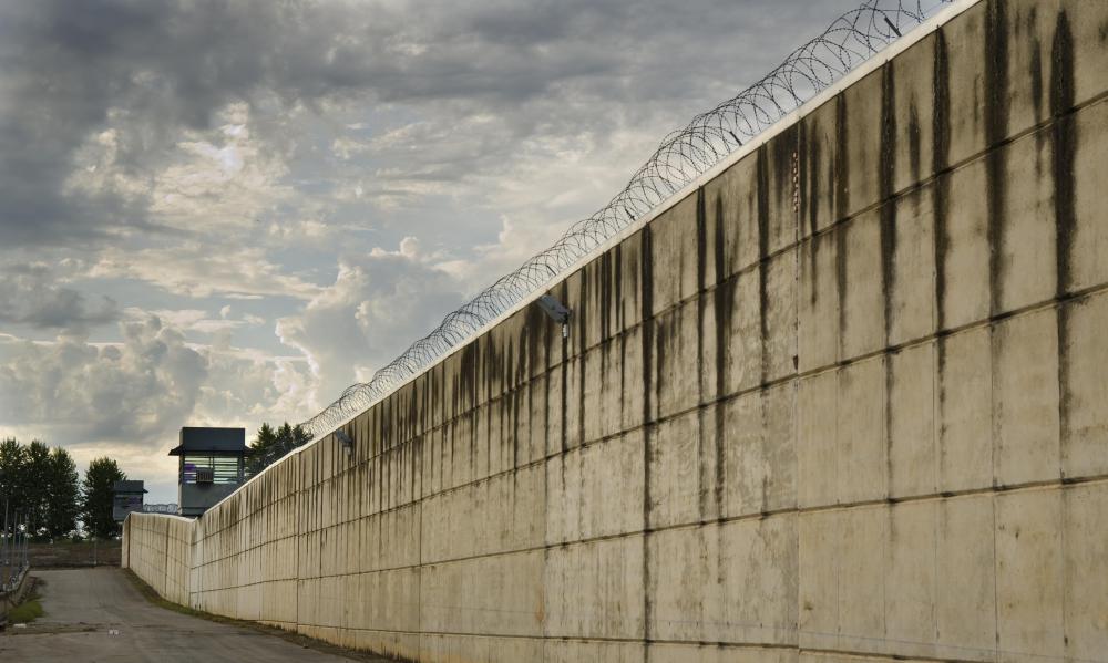 Prison conditions can lead to a riot inside the prison walls.